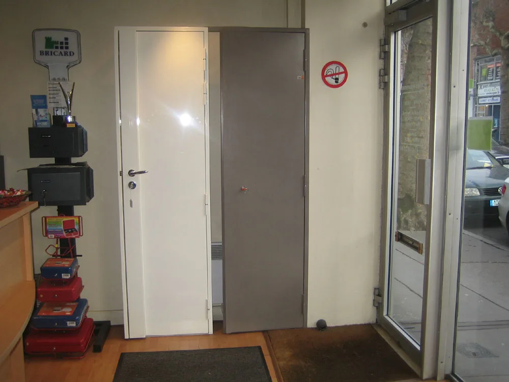 Portes blindées et de sécurité en exposition